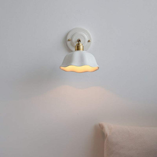White Ceramic Wall Lamp with Switch and Plugs option - New Modern Ceramic Lampshade